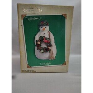 2005 WINTER FRIENDS - Marjolein Bastin 9" Tabletop Display w/ 4 mini ornaments